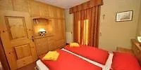 Giumel Apartman *